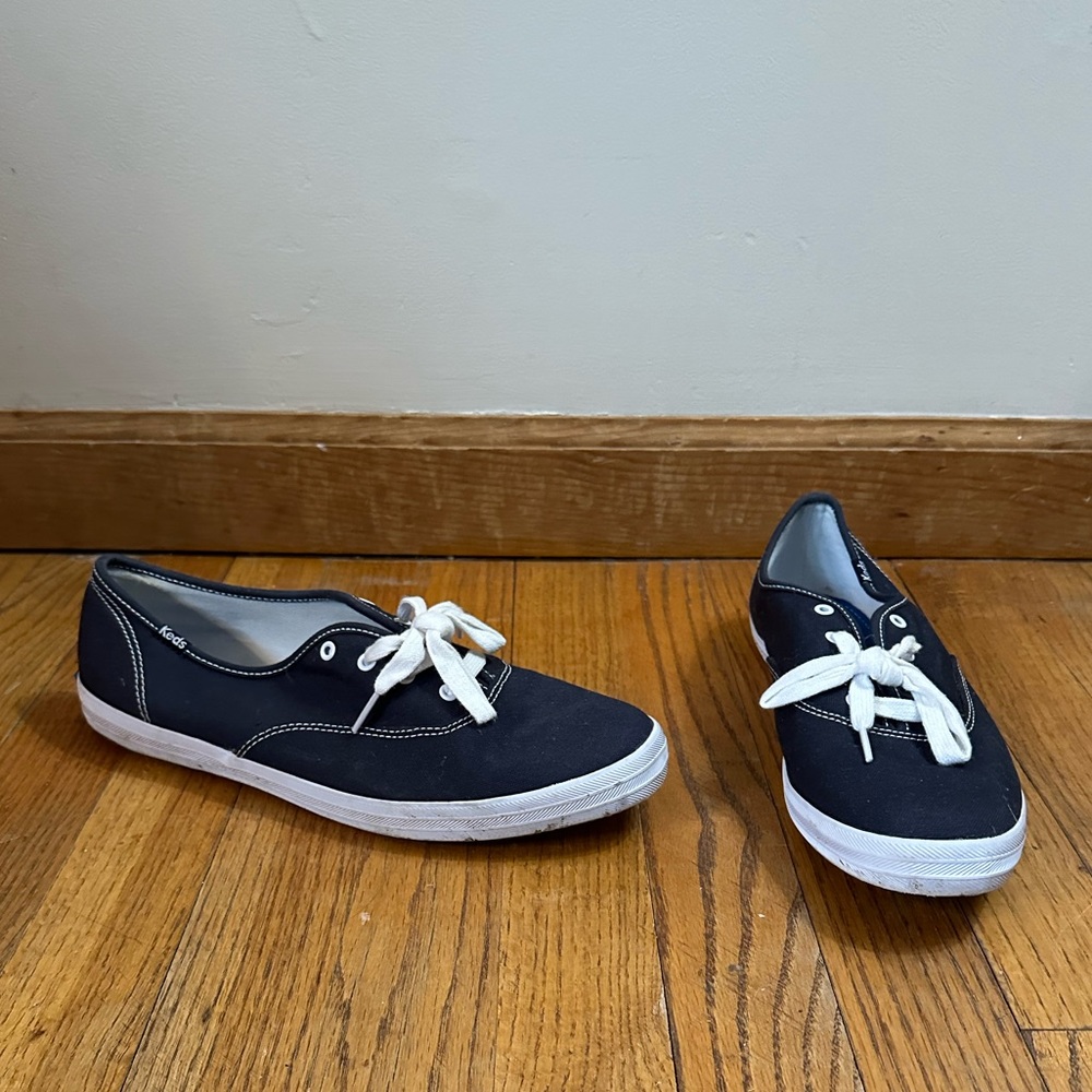Navy Keds